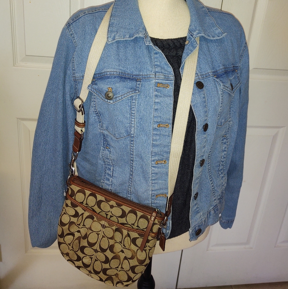 Coach Signature Crossbody Purse
